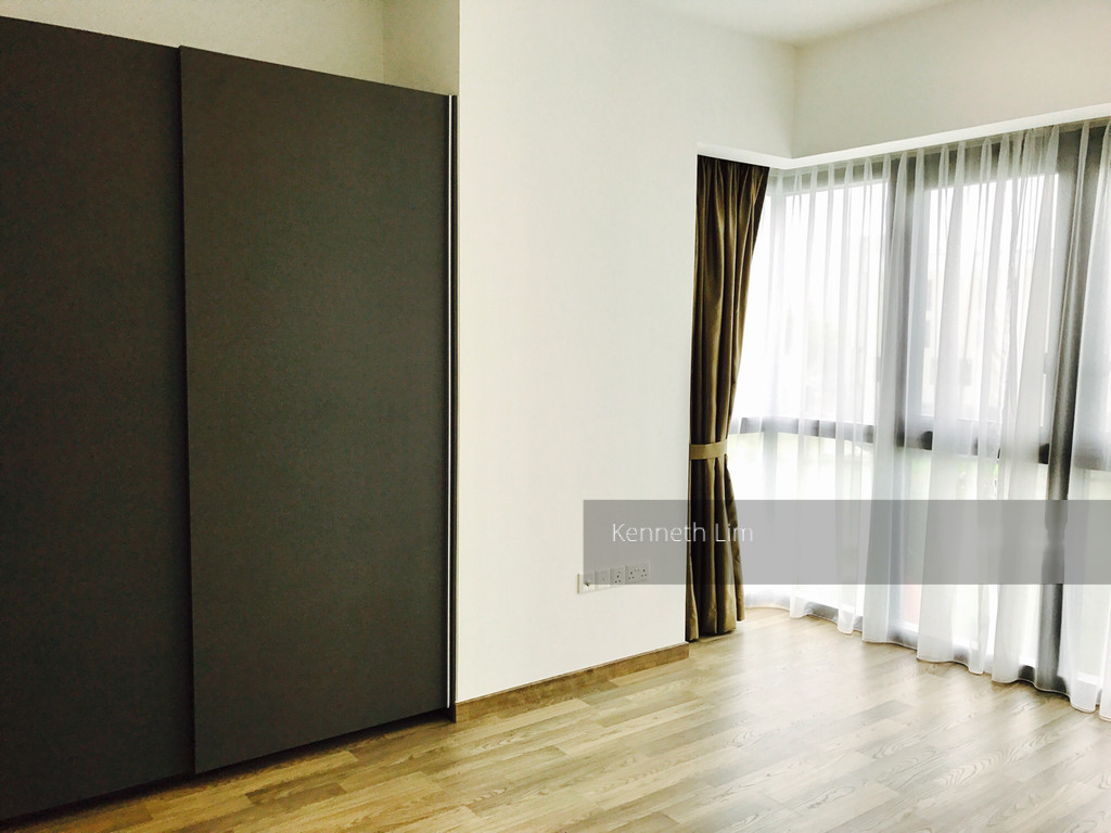Lakeville (D22), Condominium #143178242